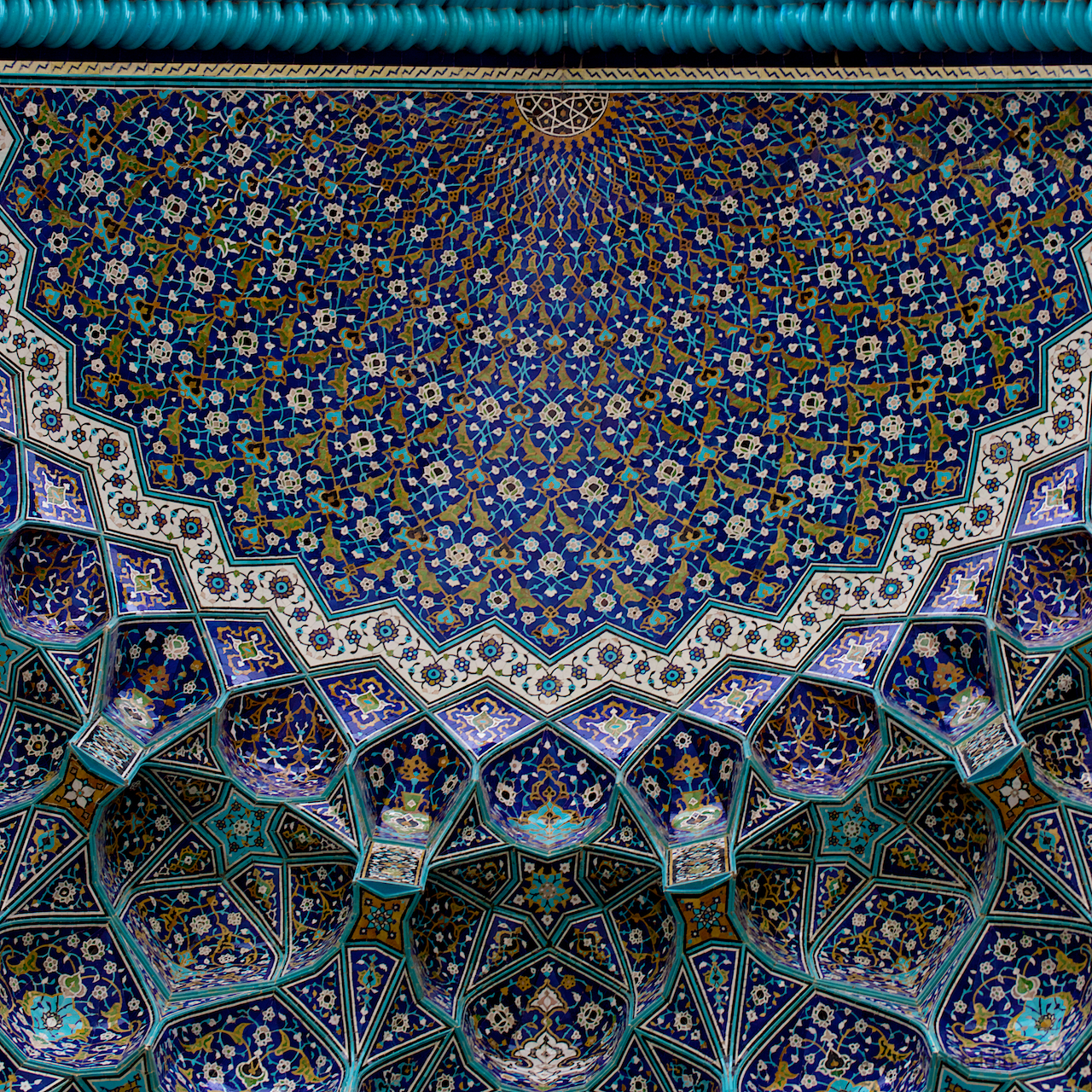 Patterns in Shah mosque | Shayan Lens